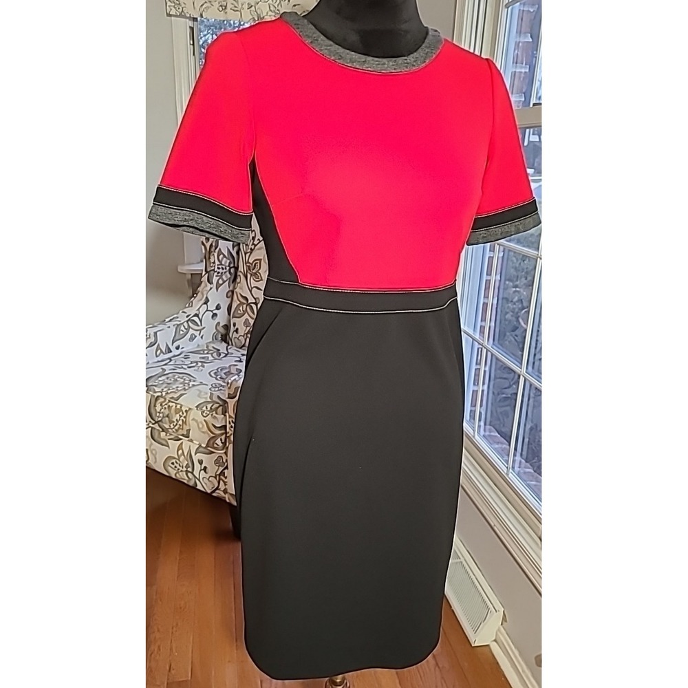 Tommy Hilfiger Black red  Dress  with Gray Trim w/ Retro Sz 4‎ Sassy Corporate
